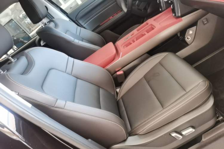 Used Haval DARGO 2026 Model 1.5T DCT Border Collie Edition Right Front Seat
