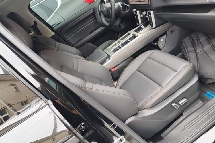 Used Haval DARGO 2026 Model 2.0T DCT Chinese Rural Dog Edition Right Front Seat