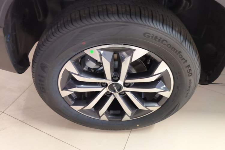 Used Haval DARGO 2026 Model 1.5T DCT Border Collie Edition Right Rear Wheel Hub