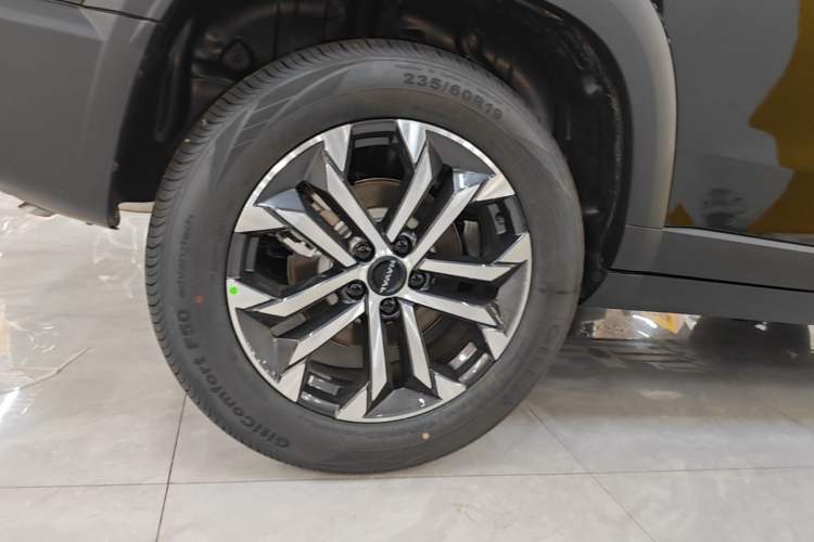 Used Haval DARGO 2026 Model 1.5T DCT Border Collie Edition Right Rear Wheel Hub
