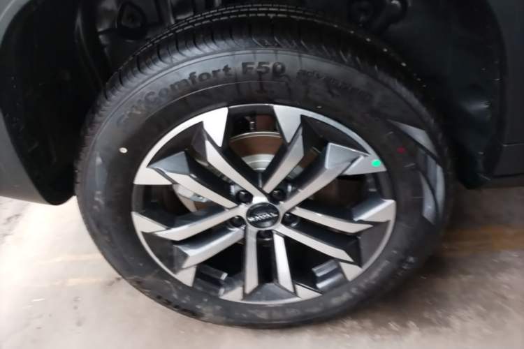 Used Haval DARGO 2026 Model 1.5T DCT Border Collie Edition Right Rear Wheel Hub