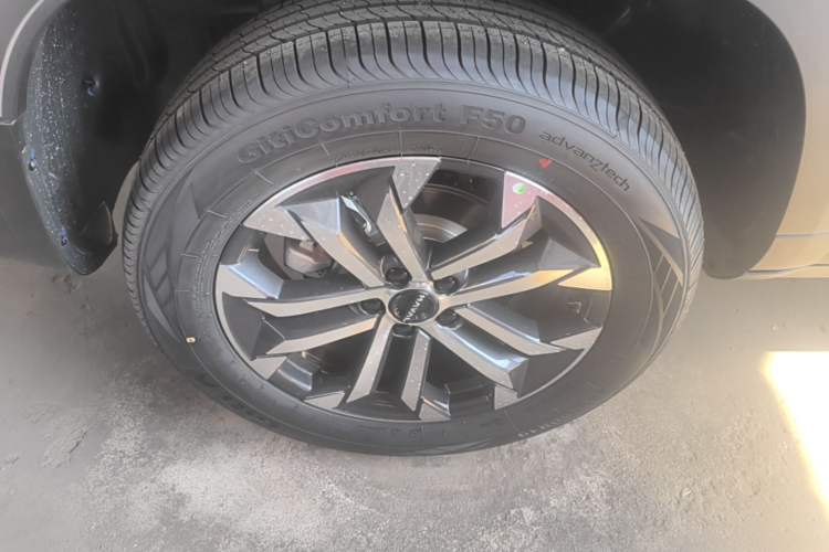 Used Haval DARGO 2026 Model 1.5T DCT Border Collie Edition Right Rear Wheel Hub