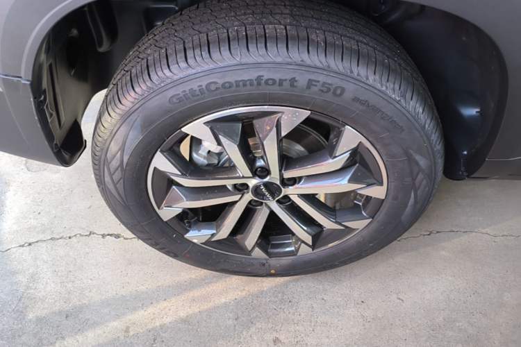 Used Haval DARGO 2026 Model 1.5T DCT Border Collie Edition Right Rear Wheel Hub