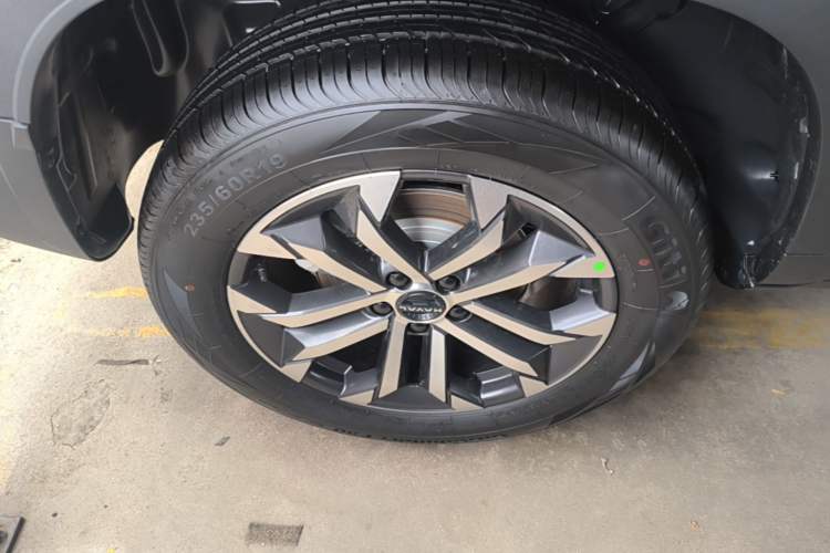 Used Haval DARGO 2026 Model 1.5T DCT Border Collie Edition Right Rear Wheel Hub