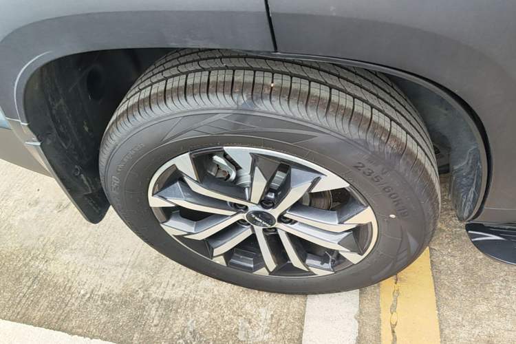 Used Haval DARGO 2026 Model 1.5T DCT Border Collie Edition Right Rear Wheel Hub