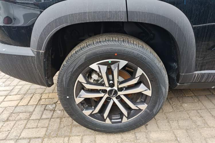 Used Haval DARGO 2026 Model 1.5T DCT Border Collie Edition Right Rear Wheel Hub