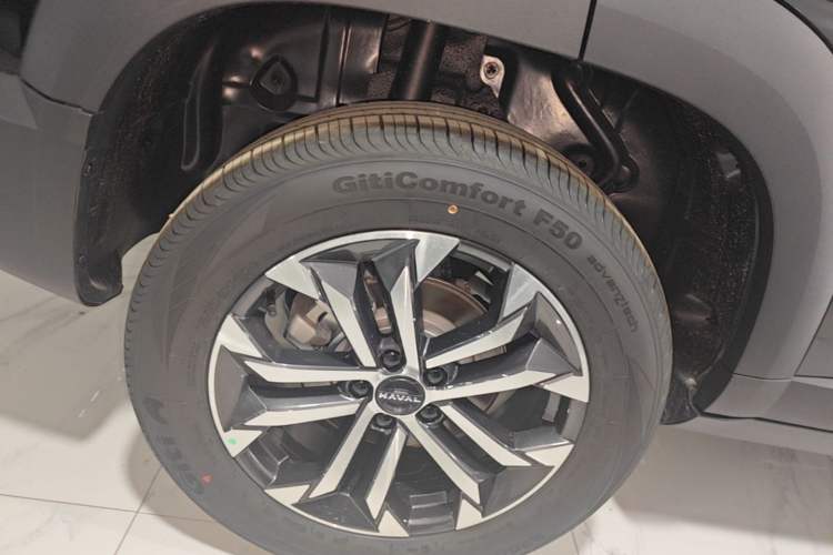 Used Haval DARGO 2026 Model 1.5T DCT Border Collie Edition Right Rear Wheel Hub