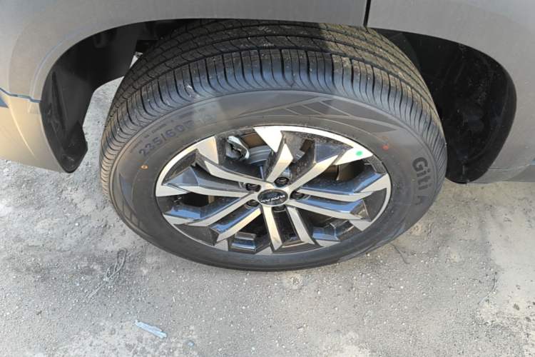 Used Haval DARGO 2026 Model 1.5T DCT Border Collie Edition Right Rear Wheel Hub