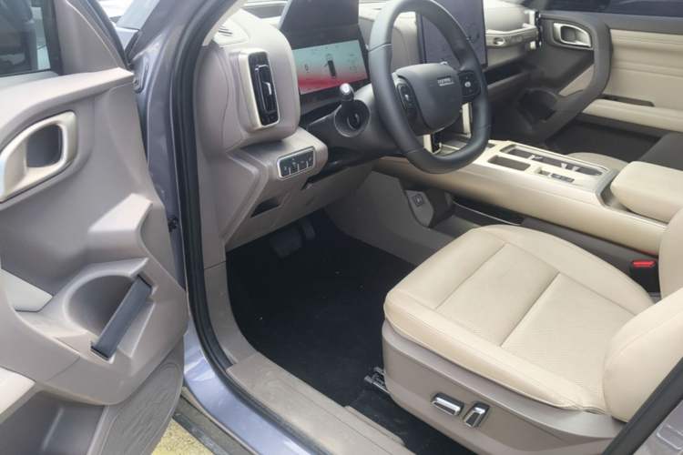 Used Haval DARGO 2026 Model 1.5T DCT Border Collie Edition Driver Seat