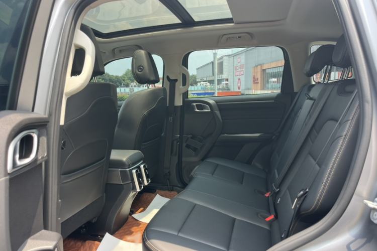 Used Haval DARGO 2026 Model 2.0T DCT Chinese Rural Dog Edition Interior 8