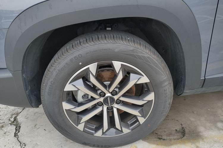 Used Haval DARGO 2026 Model 1.5T DCT Border Collie Edition Left Front Wheel Hub