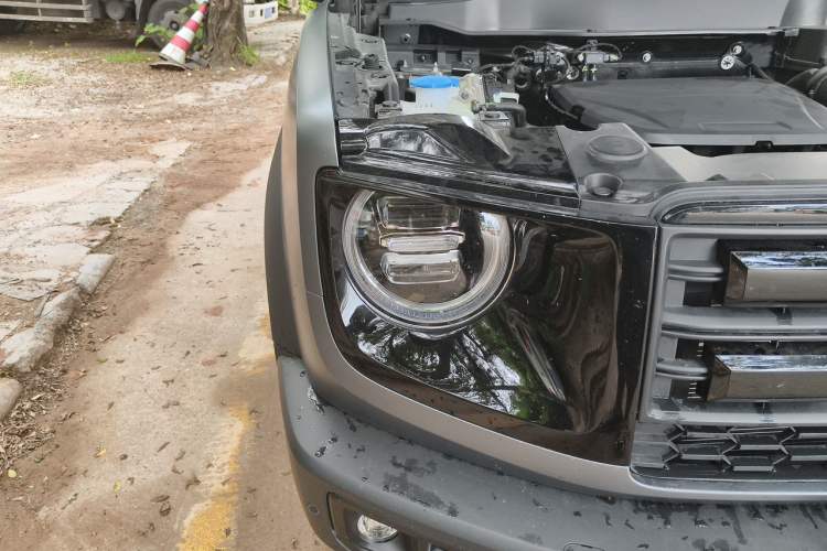 Used Haval DARGO 2026 Model 1.5T DCT Border Collie Edition Right Front Headlight