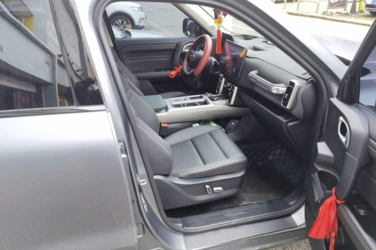 Used Haval DARGO 2026 Model 1.5T DCT Border Collie Edition Right Front Seat