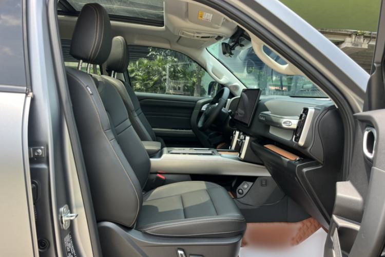 Used Haval DARGO 2026 Model 2.0T DCT Chinese Rural Dog Edition Right Front Seat