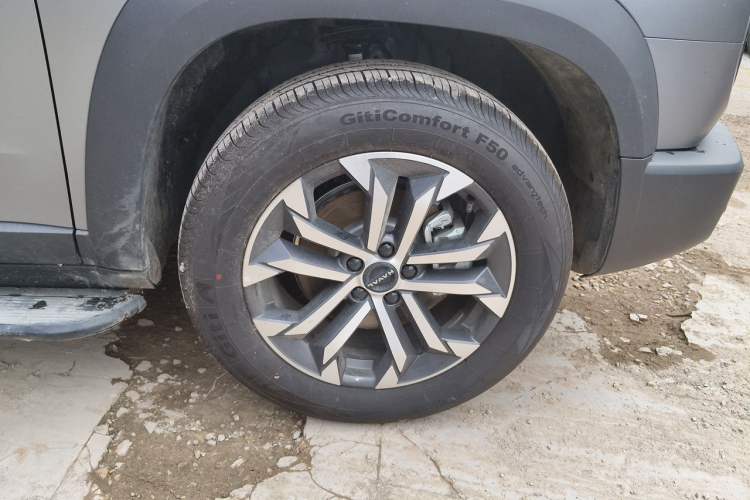 Used Haval DARGO 2026 Model 1.5T DCT Border Collie Edition Right Front Wheel Hub