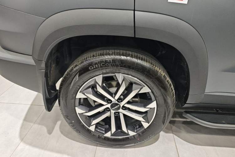 Used Haval DARGO 2026 Model 1.5T DCT Border Collie Edition Right Rear Wheel Hub