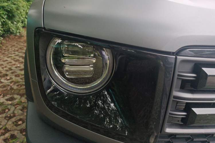 Used Haval DARGO 2026 Model 1.5T DCT Border Collie Edition Right Front Headlight