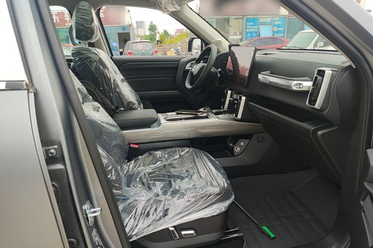 Used Haval DARGO 2026 Model 1.5T DCT Border Collie Edition Right Front Seat