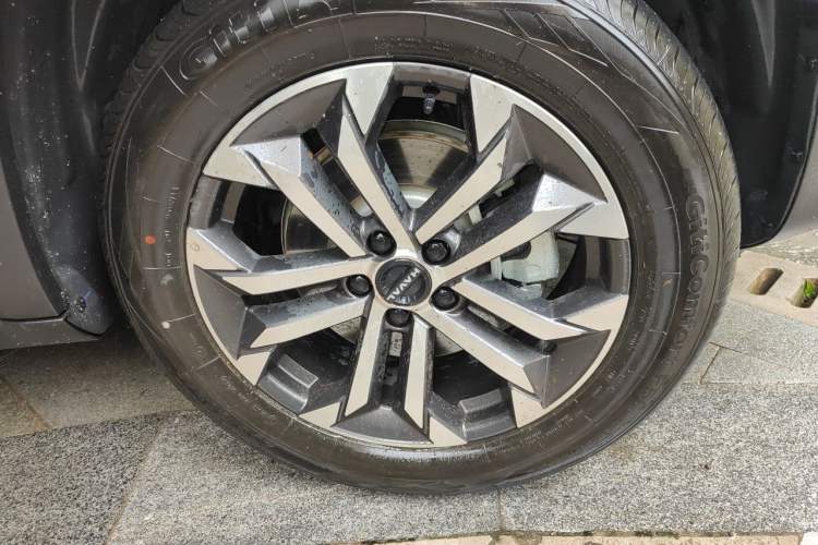 Used Haval DARGO 2026 Model 1.5T DCT Border Collie Edition Right Front Wheel Hub