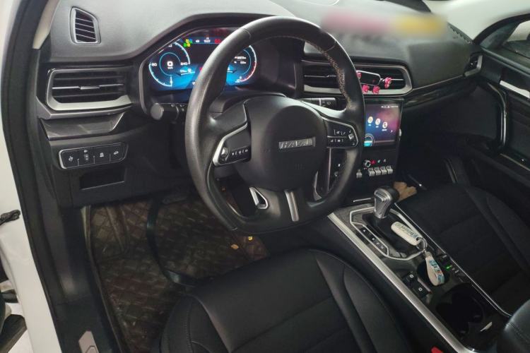 Used Haval F5 2018 1.5T i-Trend Center Console