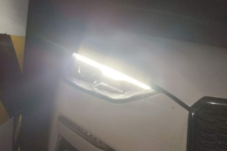 Used Haval F5 2020 1.5T Manual iCool Right Front Headlight