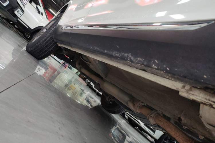 Used Haval F5 2018 1.5T i-Trend Right Side Sill