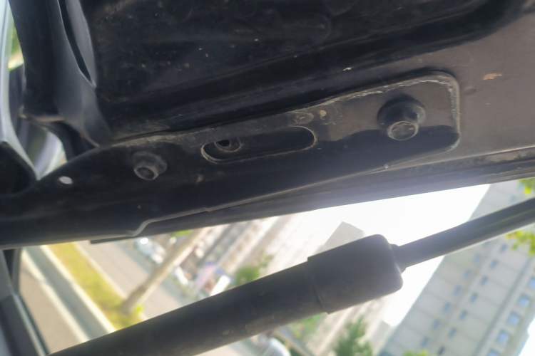 Used Haval F5 2018 1.5T i-Trend Engine Bay Left