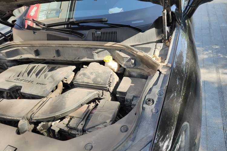 Used Haval F5 2018 1.5T i-Trend Engine Bay Left