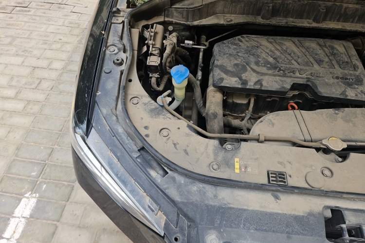 Used Haval F5 2018 1.5T i-Trend Engine Bay Right