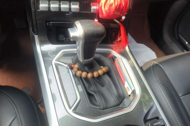 Used Haval F5 2018 1.5T i-Trend Gear Lever