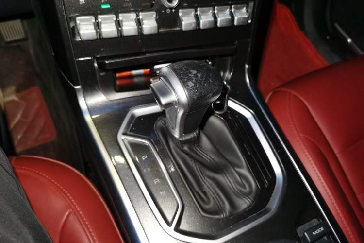 Used Haval F5 2018 1.5T i-Van Gear Lever