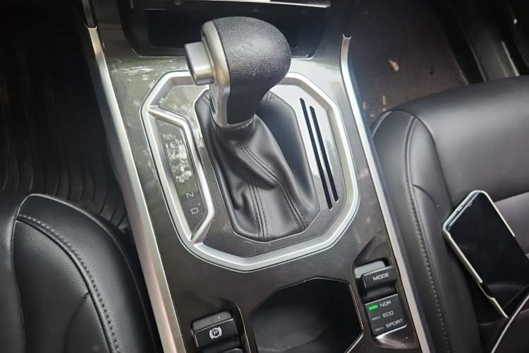 Used Haval F5 2018 1.5T i-Trend Gear Lever