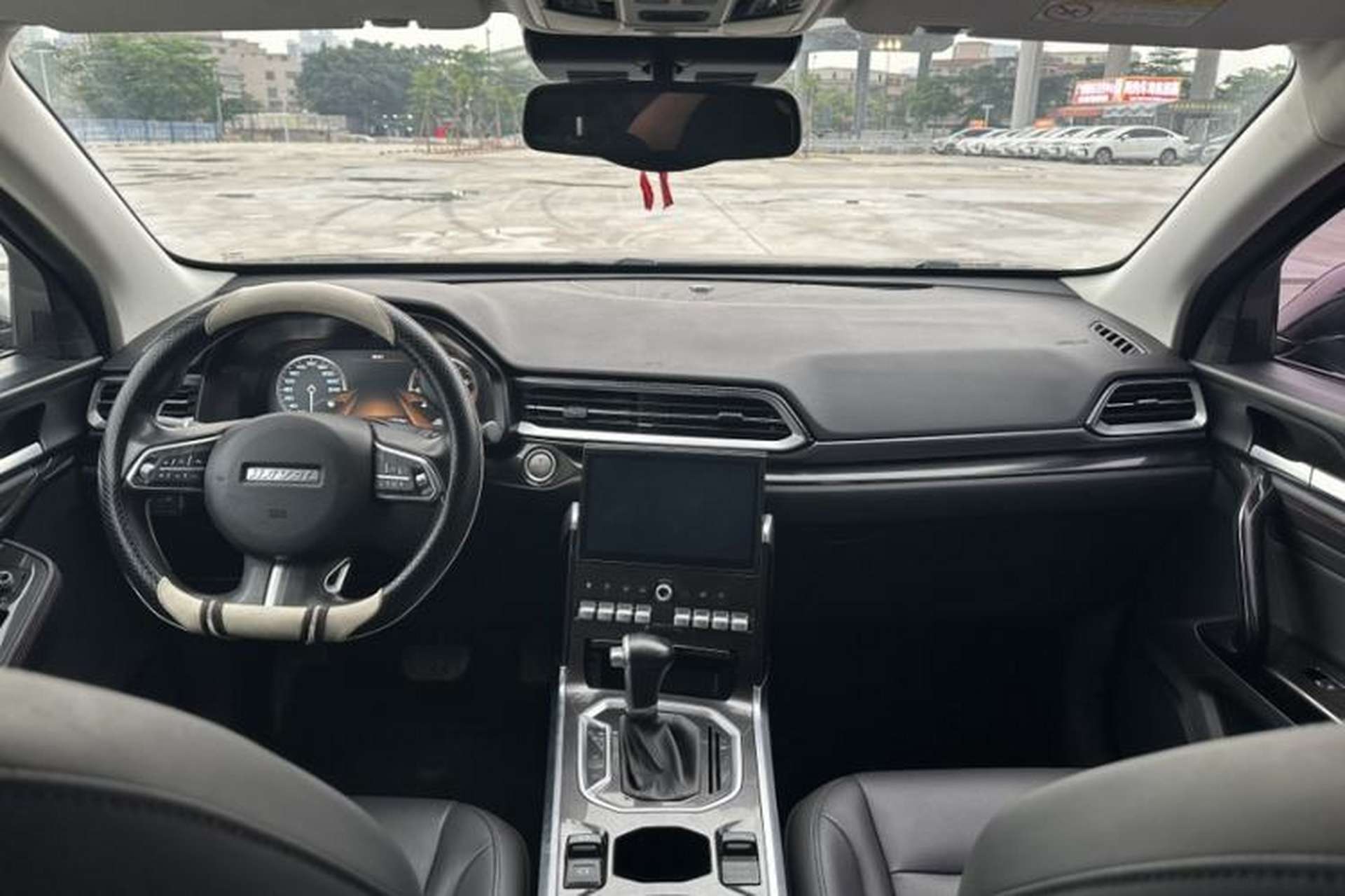 Used Haval F5 2018 1.5T i-Trend Interior 10
