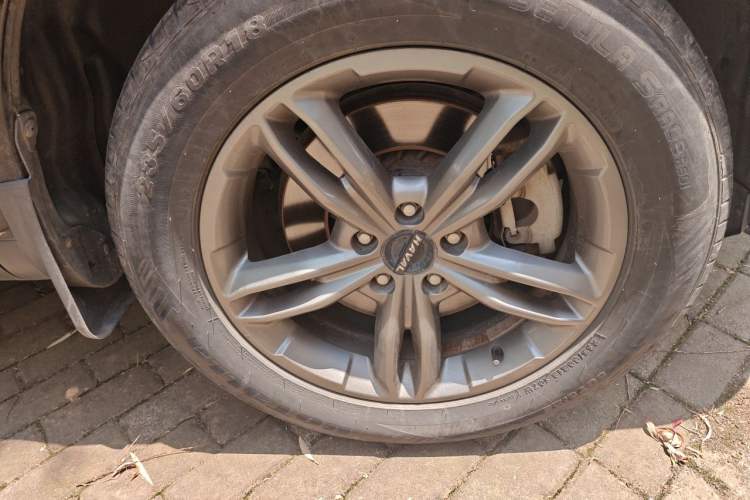 Used Haval F5 2018 1.5T i-Trend Right Front Wheel Hub