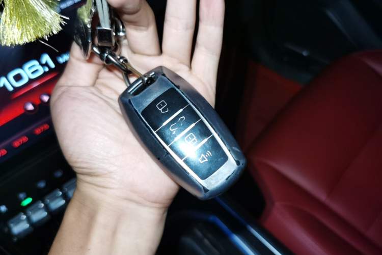 Used Haval F5 2018 1.5T i-Van Vehicle Key