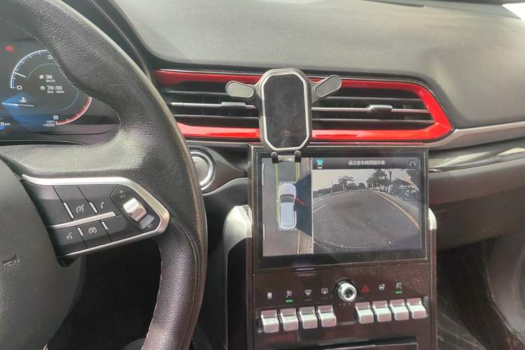 Used Haval F5 2018 1.5T i-Trend Audio And AC Panel