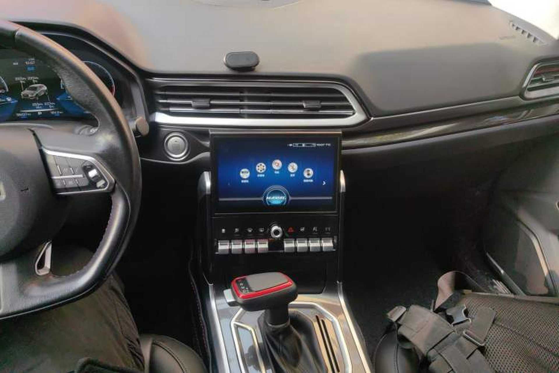 Used Haval F5 2018 1.5T i-Van Audio And AC Panel