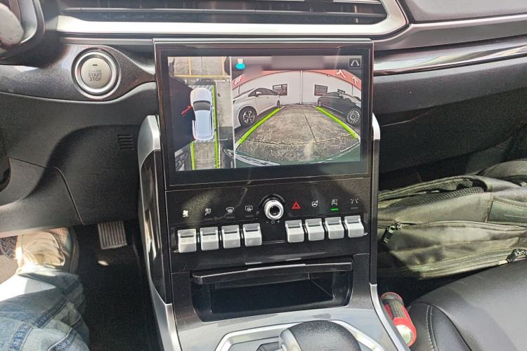 Used Haval F5 2018 1.5T i-Van Audio And AC Panel