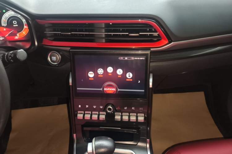 Used Haval F5 2018 1.5T i-Van Audio And AC Panel