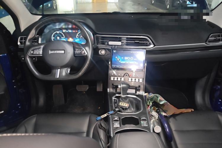Used Haval F5 2018 1.5T i-Trend Center Console