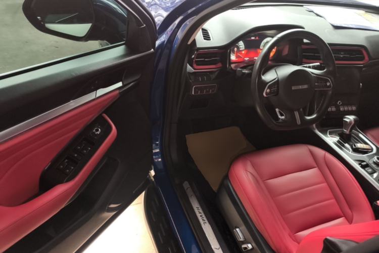 Used Haval F5 2018 1.5T i-Van Driver Seat