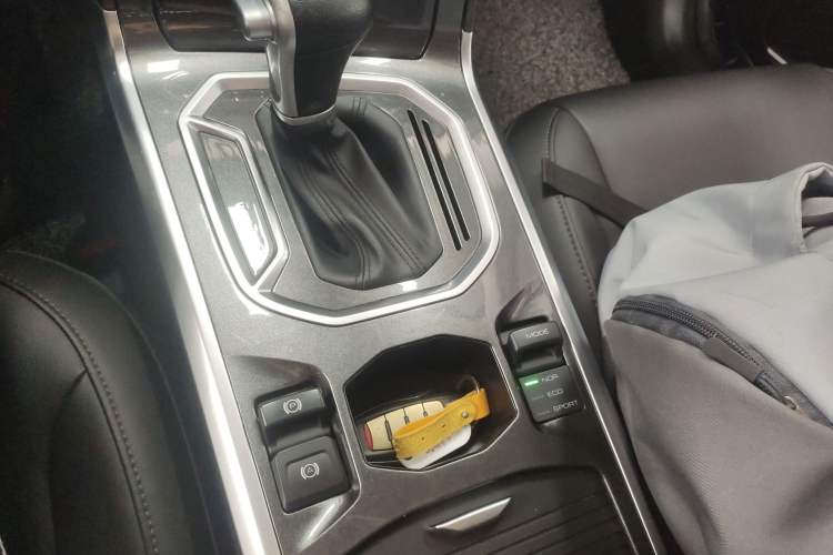 Used Haval F5 2018 1.5T i-Type Gear Lever