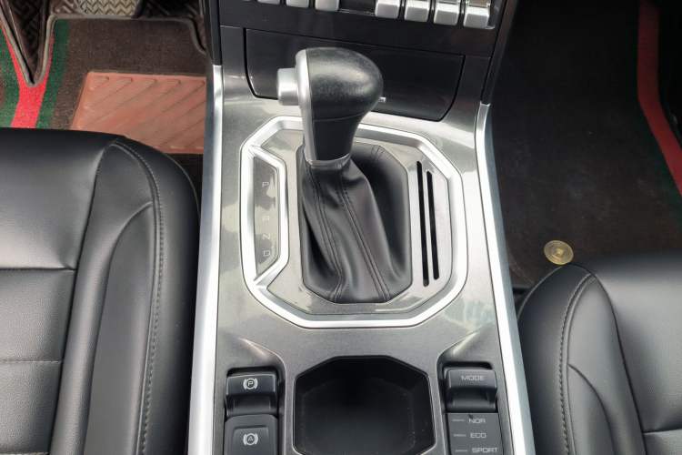 Used Haval F5 2018 1.5T i-Trend Gear Lever