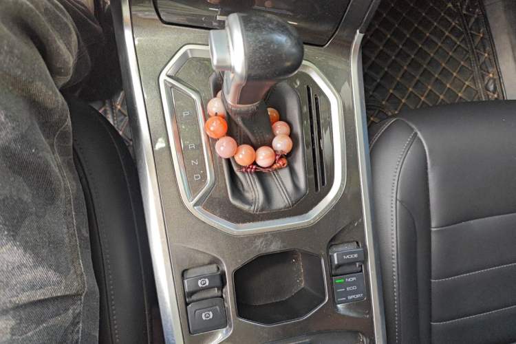 Used Haval F5 2018 1.5T i-Trend Gear Lever