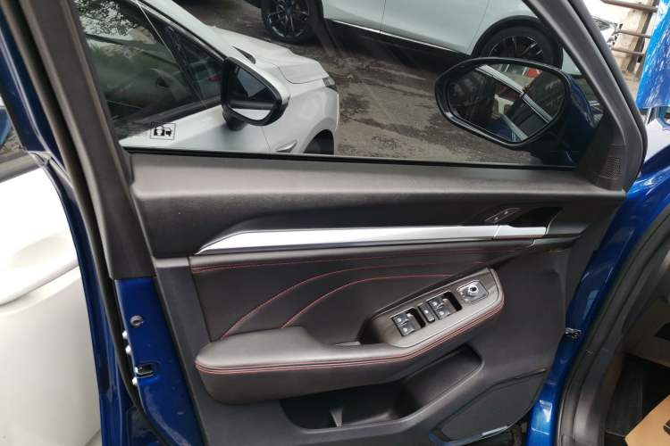 Used Haval F5 2018 1.5T i-Type Left Front Door Interior