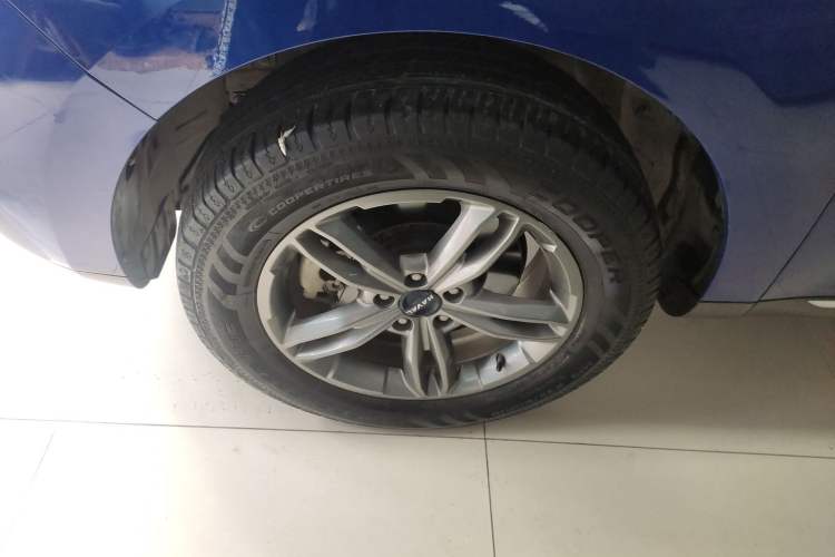 Used Haval F5 2018 1.5T i-Type Left Front Wheel Hub