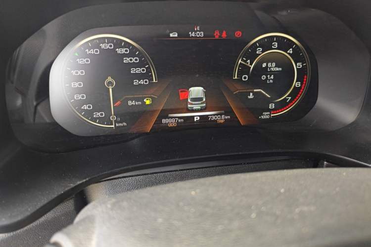 Used Haval F5 2018 1.5T i-Trend Odometer Close Up