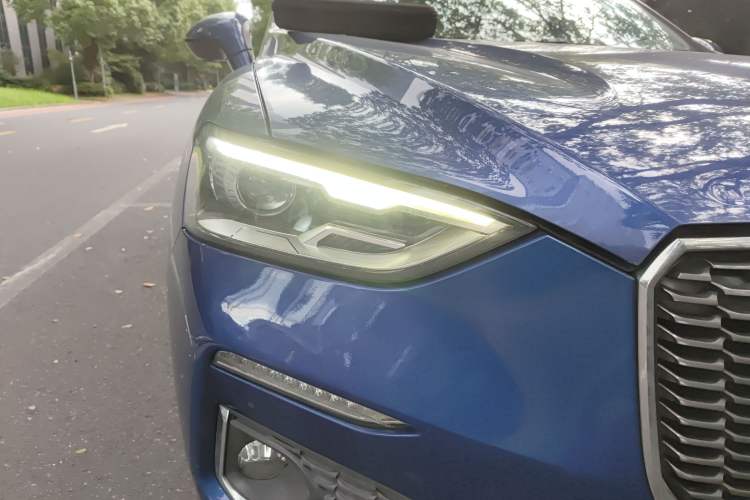 Used Haval F5 2018 1.5T i-Trend Right Front Headlight