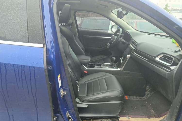 Used Haval F5 2018 1.5T i-Trend Right Front Seat
