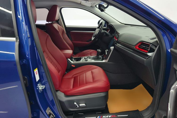 Used Haval F5 2018 1.5T i-Van Right Front Seat